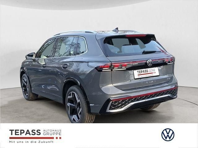 Neu VW Tiguan R-line 150 PS (110 kW) 2026 Grau SUV