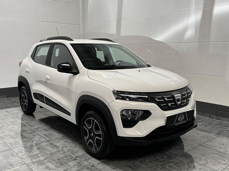 Weiß Gebraucht 2022 Dacia Spring Comfort Kleinwagen | 10.290 € (Fairer Preis) - Bild 1/4