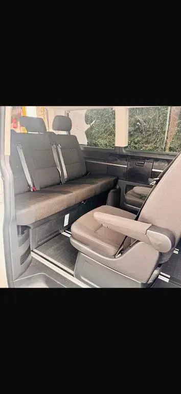 Używany VW Multivan 150 KM (110 kW) 2018 Biały Minivan
