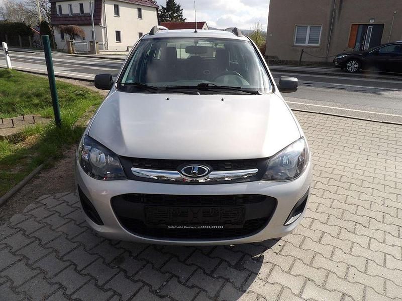Gebraucht Lada Kalina 87 PS (63 kW) 2016 Silber Kombi