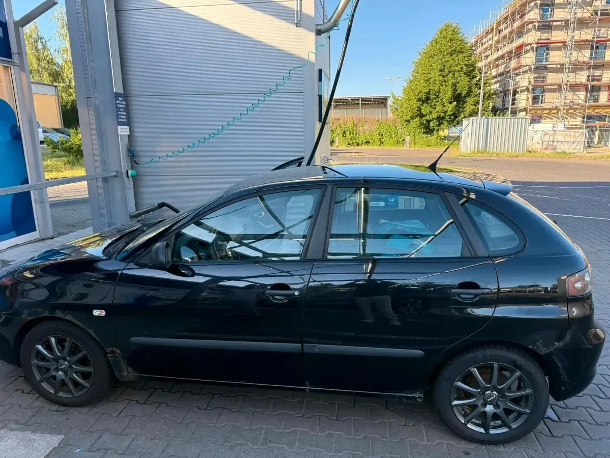 Gebraucht Seat Ibiza 85 PS (62 kW) 2009 Schwarz Kleinwagen