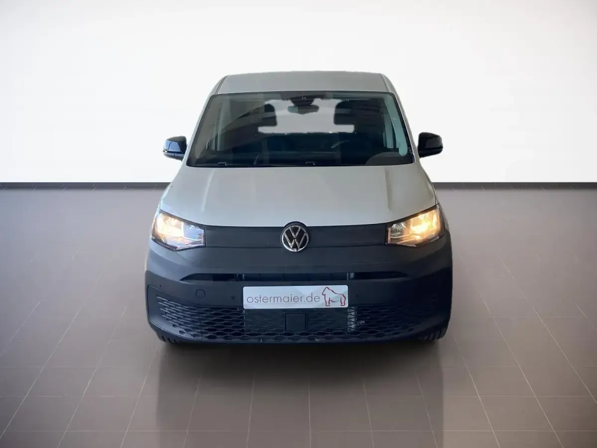 Neu VW Caddy 102 PS (75 kW) 2025 Candyweiß Van / Kleinbus