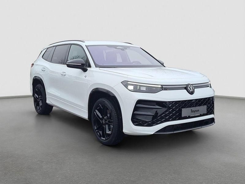 Neu VW Tayron IQ Drive 193 PS (141 kW) 2025 Weiß SUV