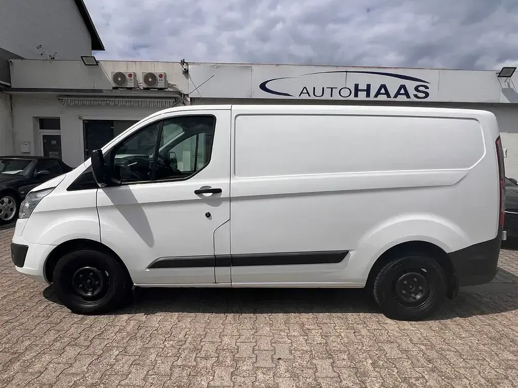 Gebraucht Ford Transit Custom 105 PS (77 kW) 2017 Weiß Van