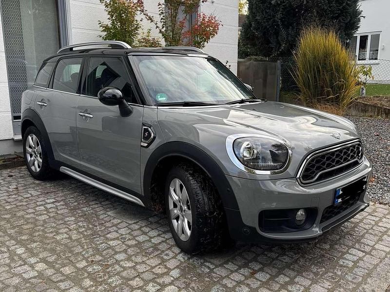Grau Gebraucht 2018 Mini Cooper S Countryman SUV | 18.500 € (Fairer Preis) - Bild 1/4