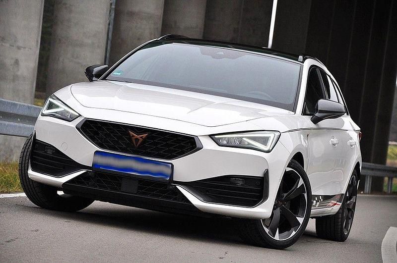 Gebraucht Cupra Leon 245 PS (180 kW) 2023 Weiß Limousine