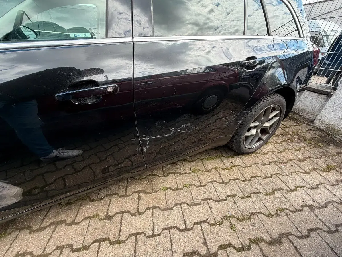 Gebraucht Opel Insignia 170 PS (125 kW) 2017 Schwarz Kombi