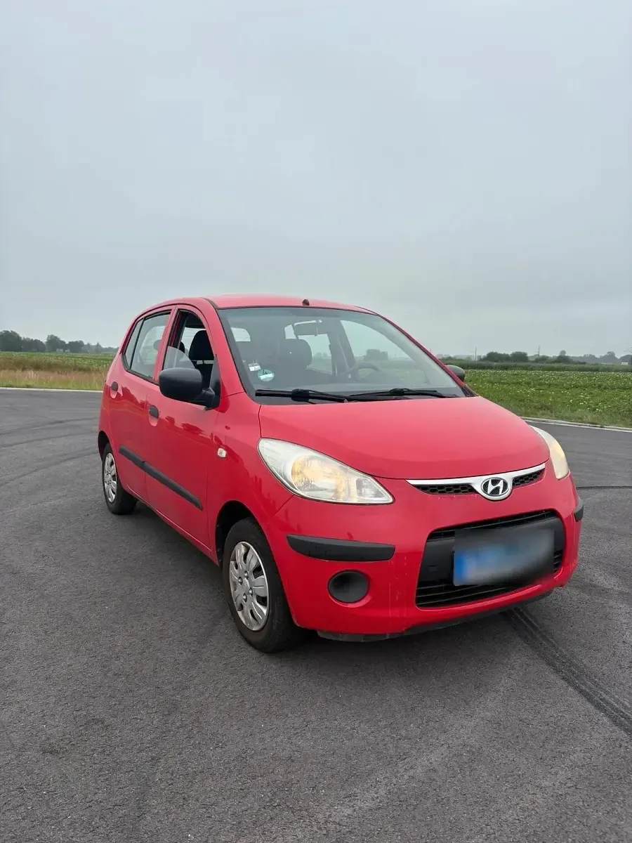 Gebraucht Hyundai i10 67 PS (49 kW) 2008 Rot Kleinwagen