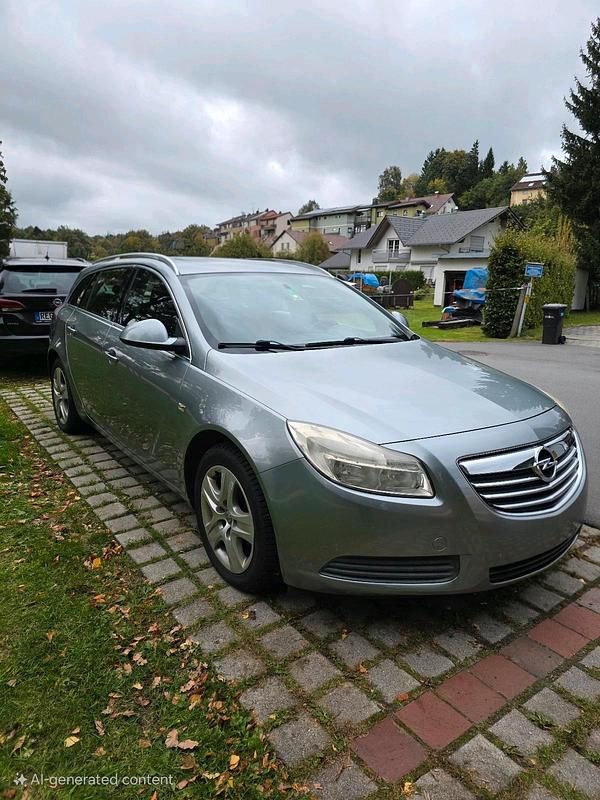 Grau Gebraucht 2011 Opel Insignia Edition Kombi | 2.000 € (Superpreis) - Bild 1/4