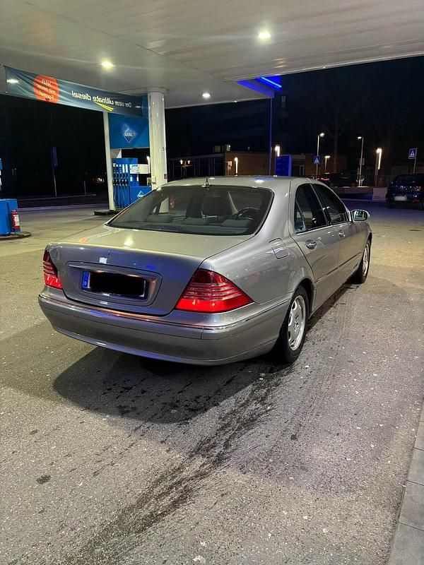Gebraucht Mercedes S320 204 PS (150 kW) 2003 Silber Limousine