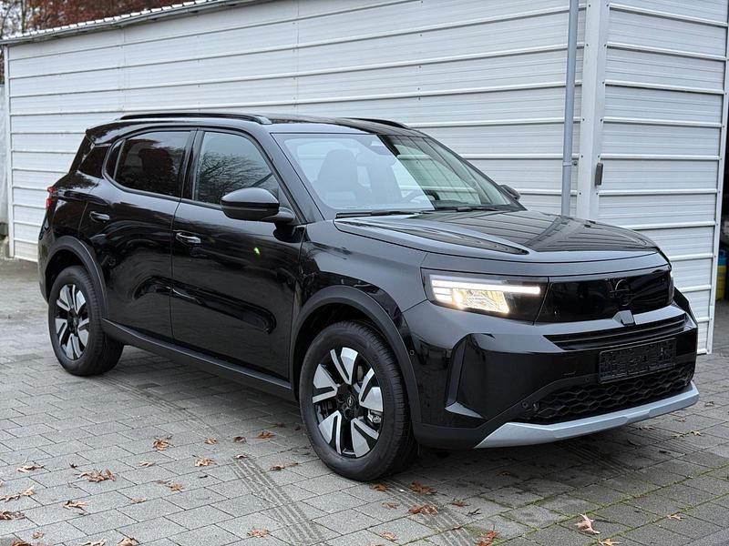 Karbon schwarz metallic Neu 2025 Opel Frontera SUV | 25.970 € - Bild 1/4