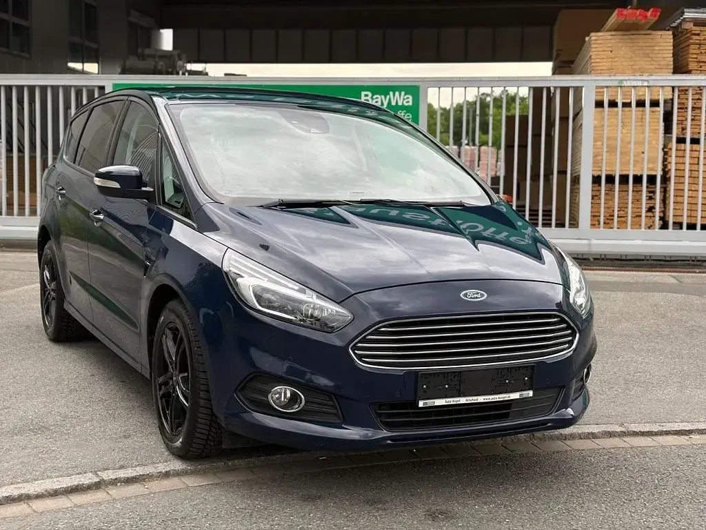 Gebraucht Ford S-MAX Business Edition 150 PS (110 kW) 2018 Blau Van / Kleinbus