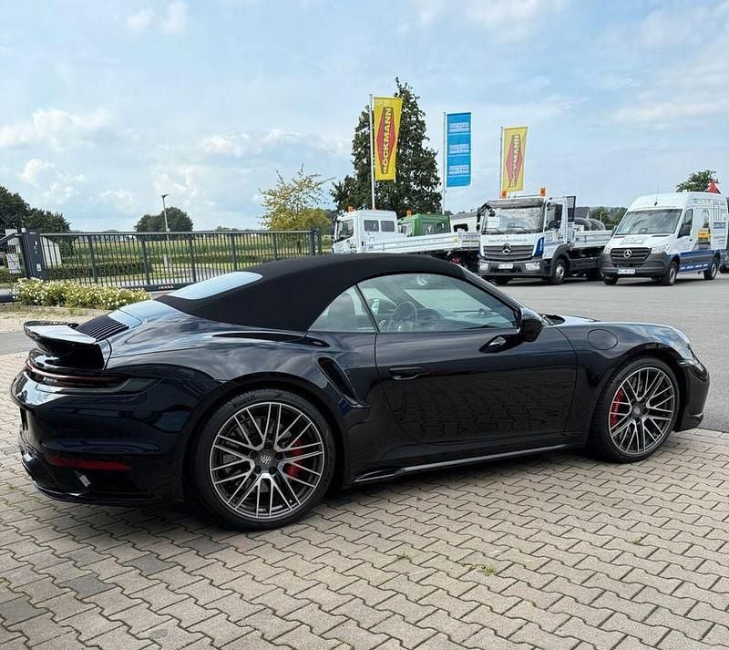 Gebraucht Porsche 911 581 PS (427 kW) 2024 Schwarz Cabrio