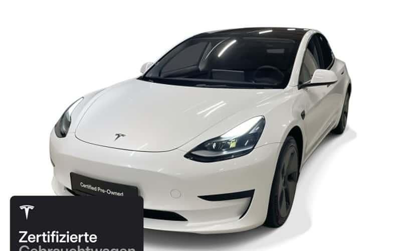 Weiß Gebraucht 2021 Tesla Model 3 RWD Limousine | 26.000 € (Fairer Preis) - Bild 1/4