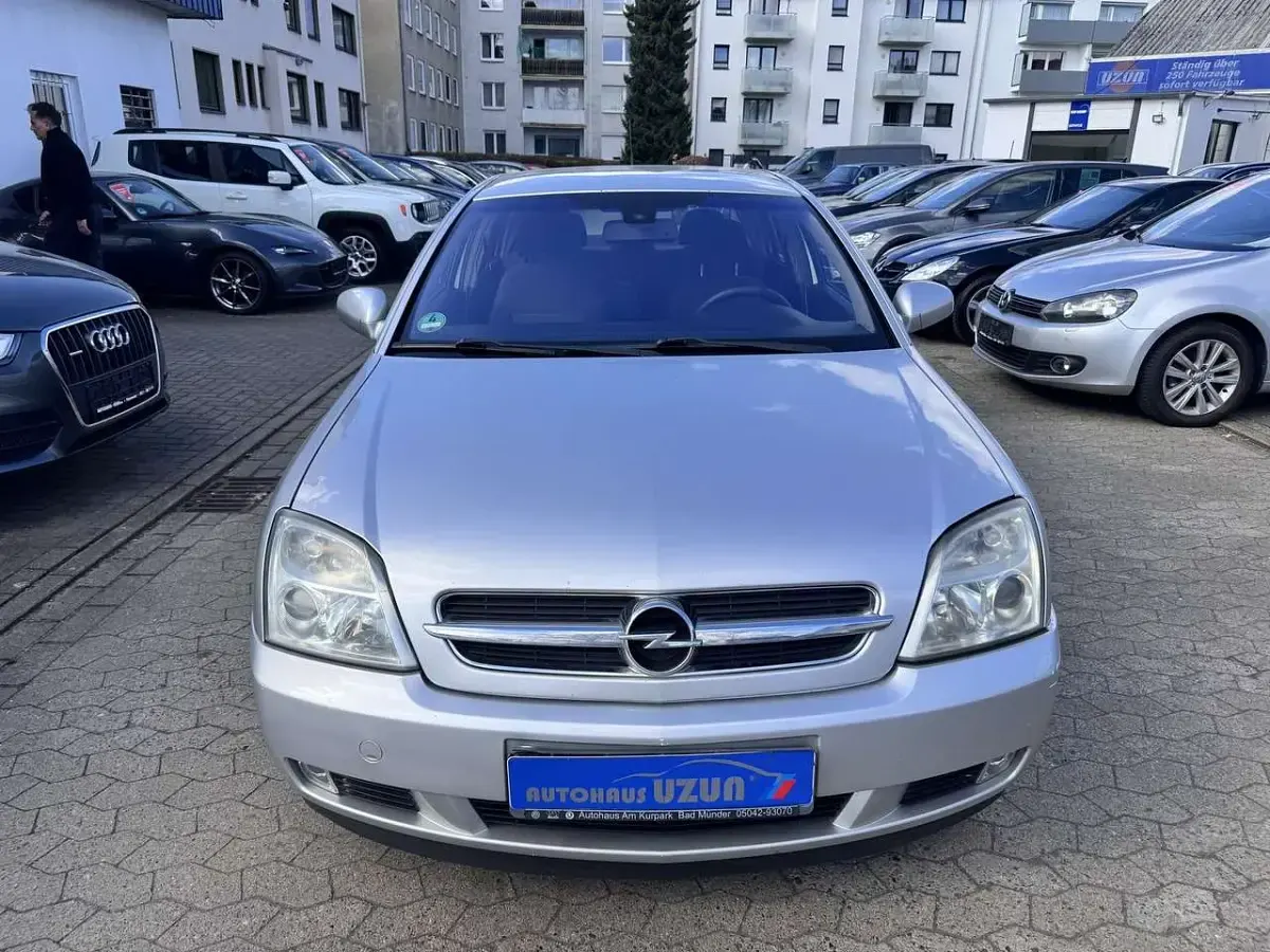 Gebraucht Opel Vectra 120 PS (88 kW) 2004 Silber Limousine