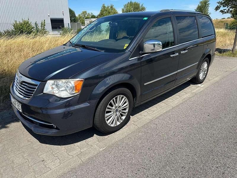 Gebraucht Lancia Voyager 178 PS (130 kW) 2013 Van / Kleinbus