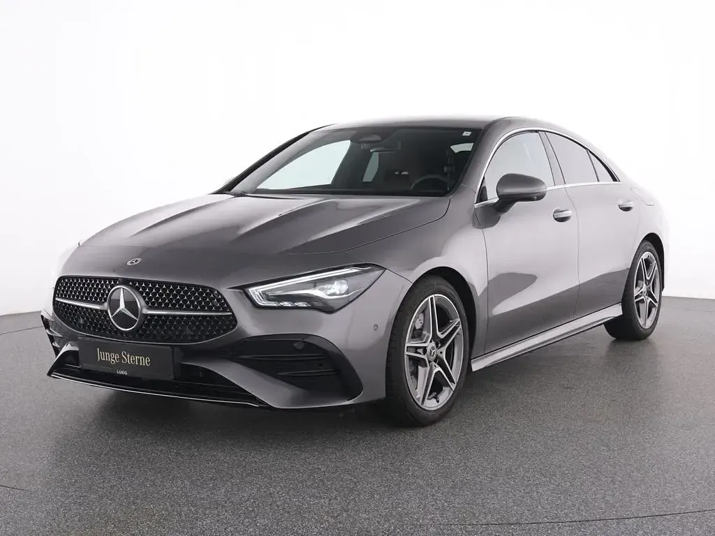 Gebraucht Mercedes CLA200 AMG 163 PS (119 kW) 2025 Grau Limousine