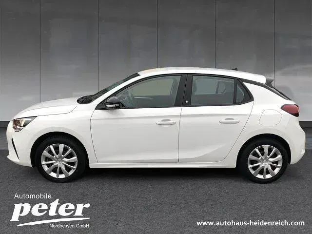 Używany Opel Corsa-e Edition 100 kW (136 KM) 2022 Biały Hatchback