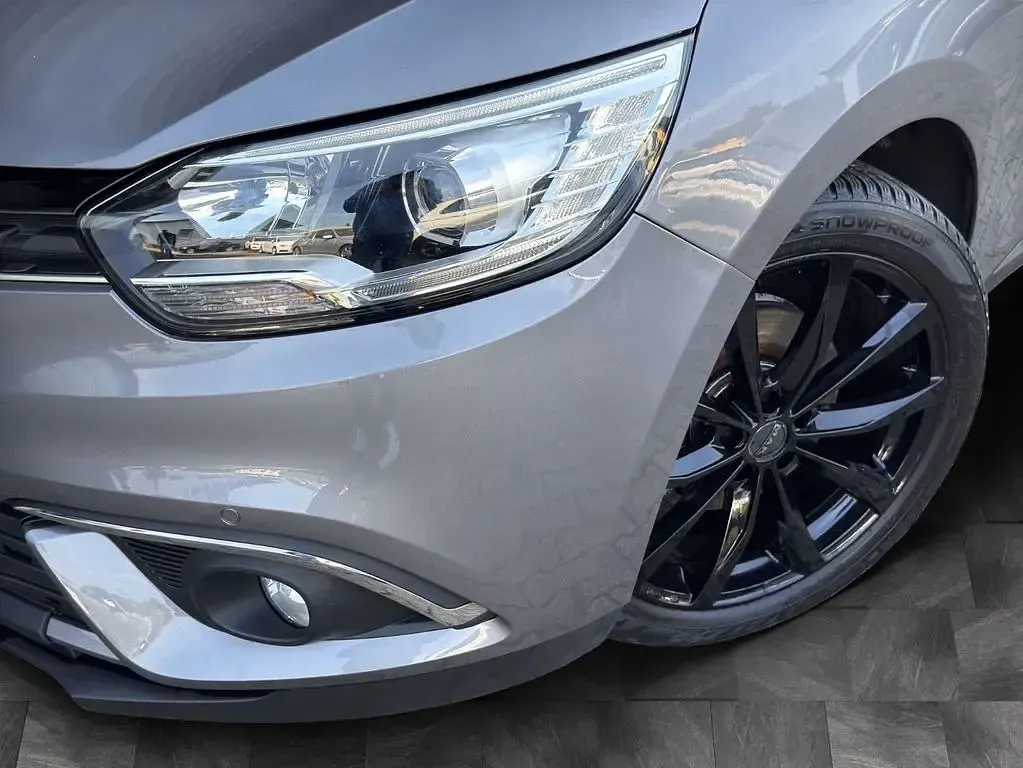 Brugt Renault Scenic E-Tech Intens 132 HK (97 kW) 2017 Grå MPV