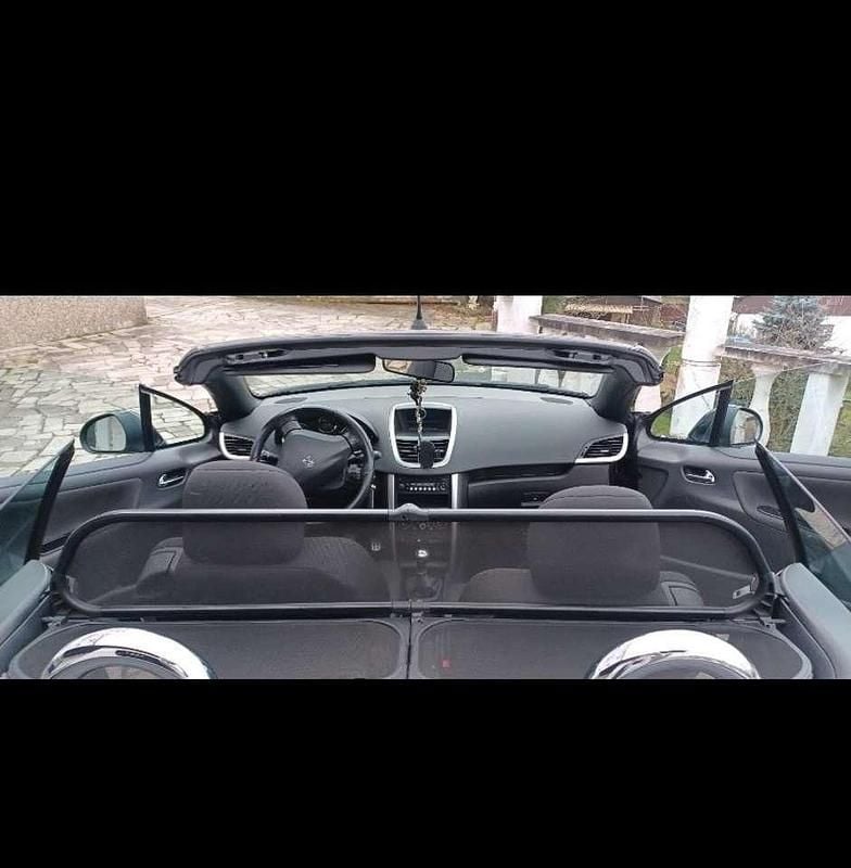 Gebraucht Peugeot 207 CC 120 PS (88 kW) 2013 Schwarz Cabrio