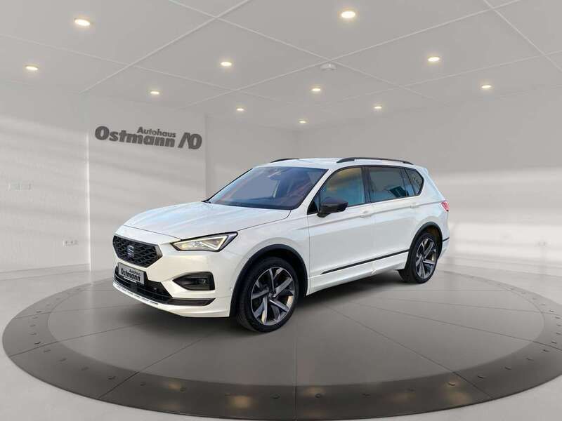 Oryxweiß perlmutt Gebraucht 2022 Seat Tarraco 4Drive SUV | 35.465 € (Etwas zu teuer) - Bild 1/4