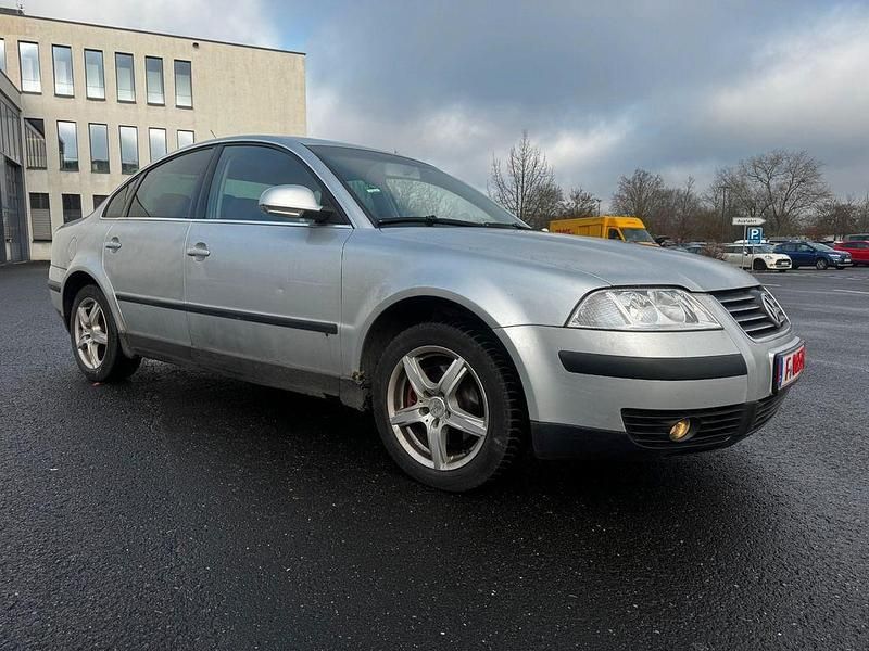 Gebraucht VW Passat Family 116 PS (85 kW) 2004 Silber Limousine
