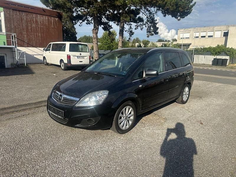 Gebraucht Opel Zafira 125 PS (91 kW) 2014 Schwarz Van / Kleinbus