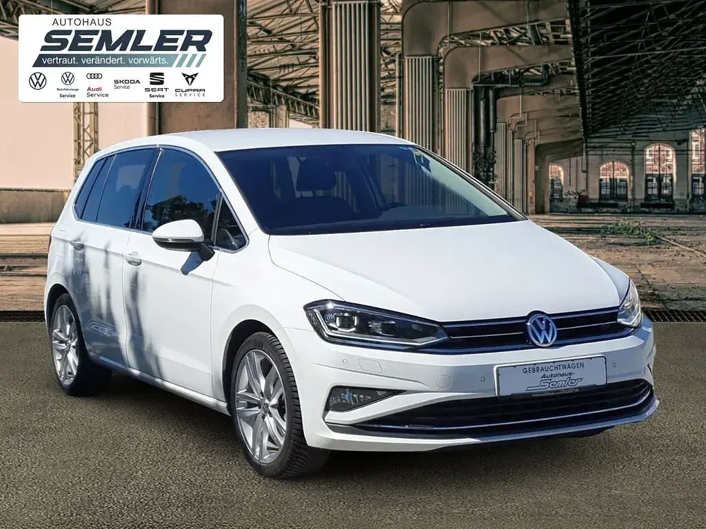 Gebraucht VW Golf Highline 131 PS (96 kW) 2020 Pure white Van / Kleinbus