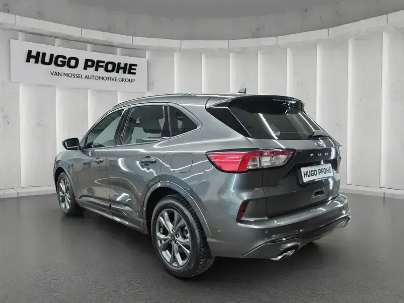 Używany Ford Kuga ST-Line 150 KM (110 kW) 2024 Szary SUV