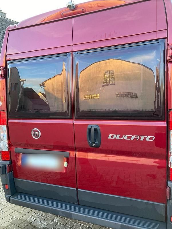 Gebraucht Fiat Ducato 120 PS (88 kW) 2010 Rot Van