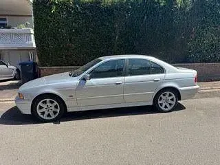 Gebraucht BMW 525 192 PS (141 kW) 2001 Silber Limousine