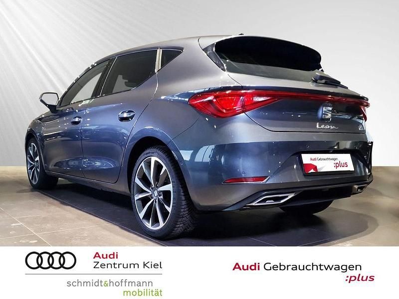 Gebraucht Seat Leon FR 150 PS (110 kW) 2021 Grau) (grau Limousine