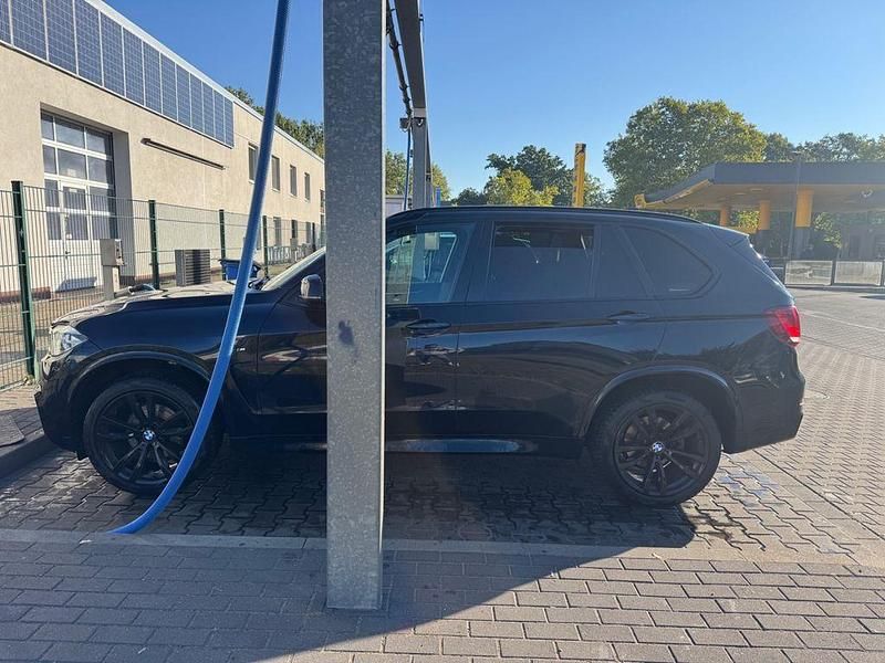 Gebraucht BMW X5 M Sport 258 PS (189 kW) 2016 Schwarz SUV