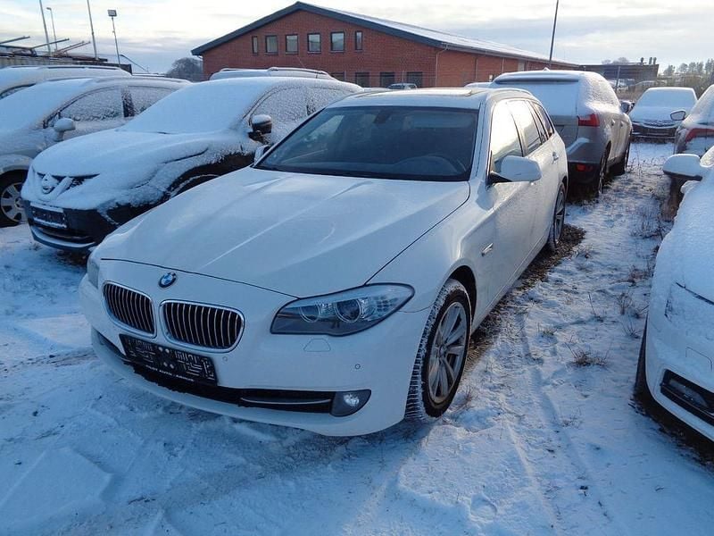 Weiß Gebraucht 2012 BMW 520 Kombi | 6.000 € (Etwas zu teuer) - Bild 1/4