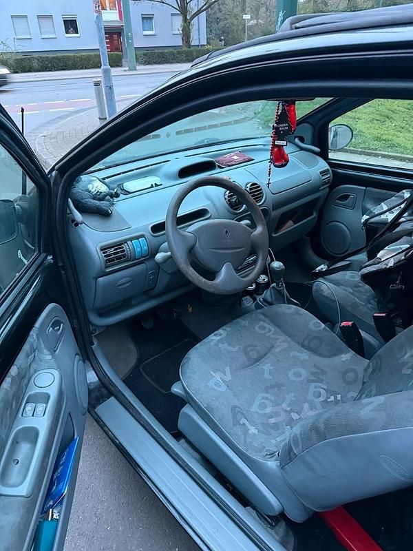 Gebraucht Renault Twingo 58 PS (42 kW) 2005 Schwarz Kleinwagen