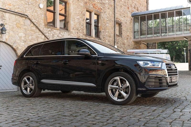 Schwarz Gebraucht 2018 Audi Q7 S-Line SUV | 34.500 € (Guter Preis) - Bild 1/4
