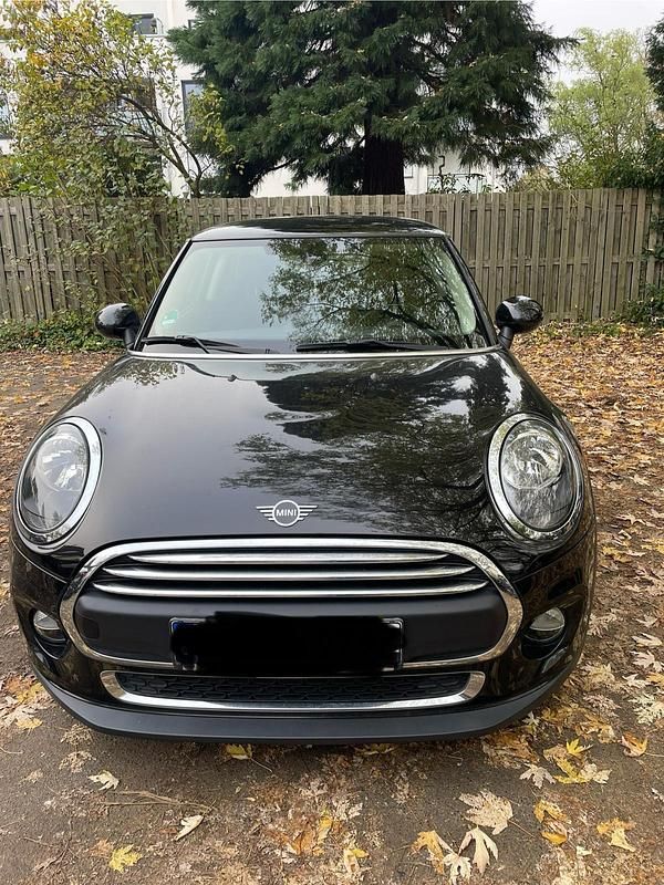 Schwarz Gebraucht 2018 Mini Cooper Kleinwagen | 12.450 € (Superpreis) - Bild 1/4