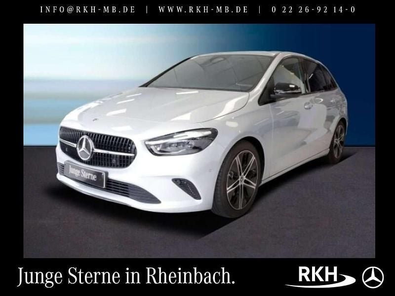 Silber Gebraucht 2025 Mercedes B200 Progressive Van / Kleinbus | 39.950 € - Bild 1/4