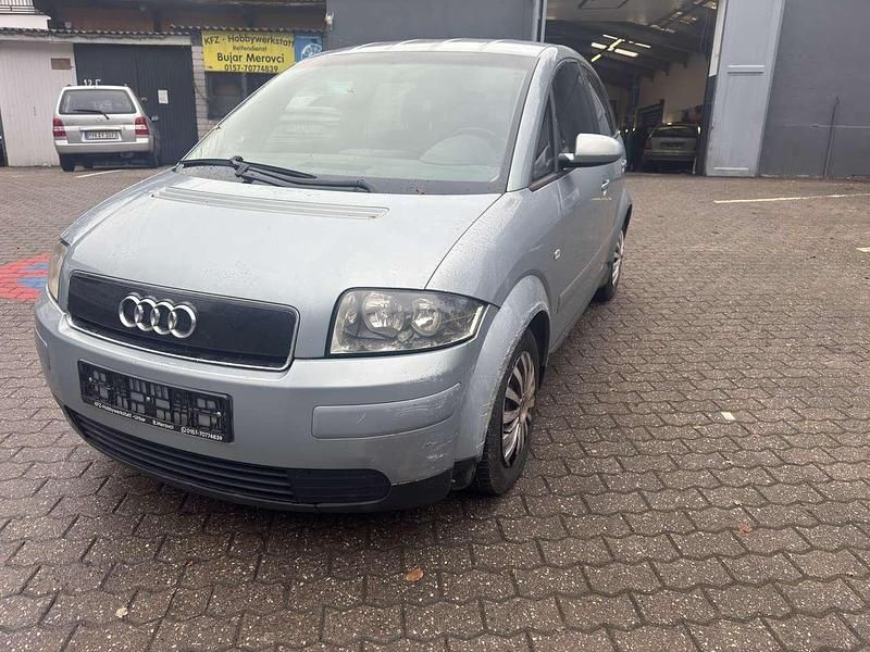 Gebraucht Audi A2 75 PS (55 kW) 2002 Blau Kleinwagen