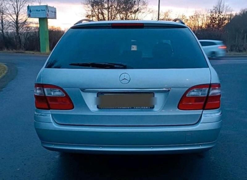Gebraucht Mercedes E320 224 PS (164 kW) 2006 Silber Kombi