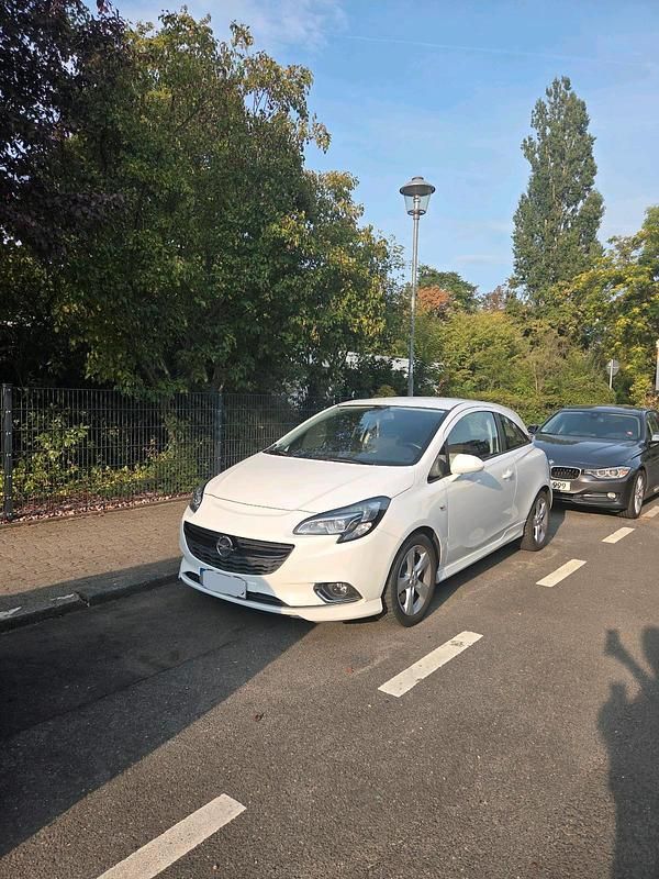 Weiß Gebraucht 2016 Opel Corsa Innovation Kleinwagen | 9.500 € (Fairer Preis) - Bild 1/4