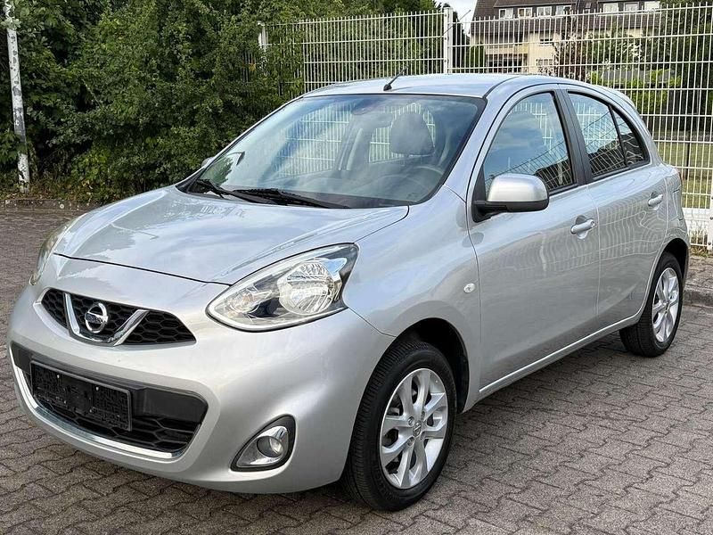 Silber Gebraucht 2014 Nissan Micra Acenta Kleinwagen | 5.980 € (Fairer Preis) - Bild 1/4