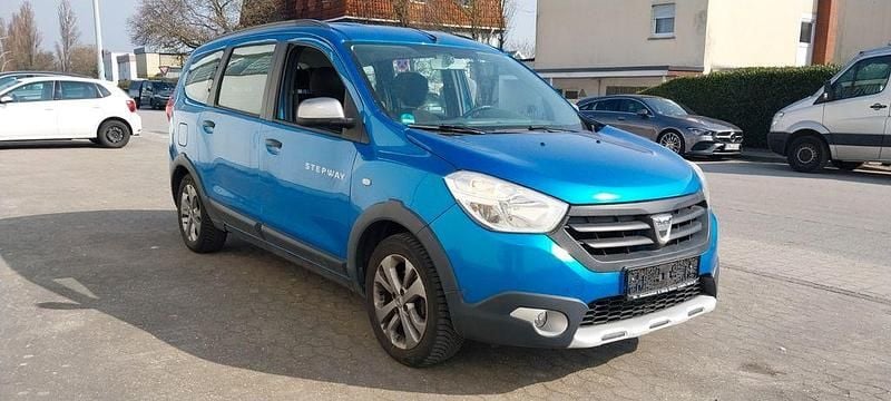 Gebraucht Dacia Lodgy Stepway 116 PS (85 kW) 2016 Blau Van / Kleinbus
