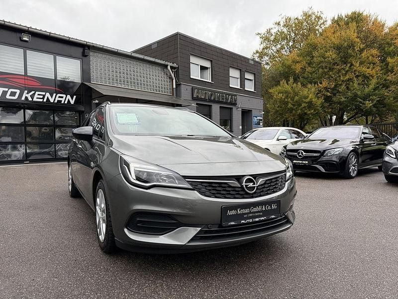 Grau Gebraucht 2021 Opel Astra Edition Kombi | 12.980 € (Guter Preis) - Bild 1/4