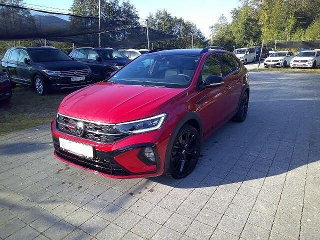 Gebraucht VW Taigo Style 150 PS (110 kW) 2023 Kings red metallic (metallic) SUV
