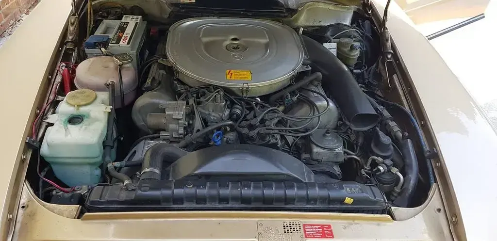 Gebraucht Mercedes SL500 241 PS (177 kW) 1985 Gold Cabrio