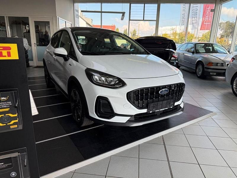 Gebraucht Ford Fiesta Active 125 PS (91 kW) 2022 Weiß Kleinwagen