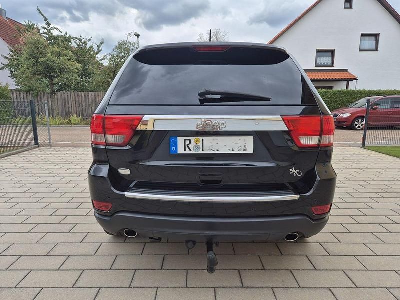 Gebraucht Jeep Grand Cherokee Overland 241 PS (177 kW) 2012 Schwarz SUV