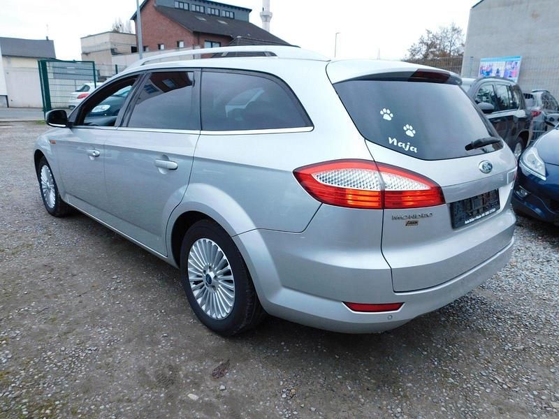 Gebraucht Ford Mondeo Titanium 140 PS (102 kW) 2007 Silber Kombi