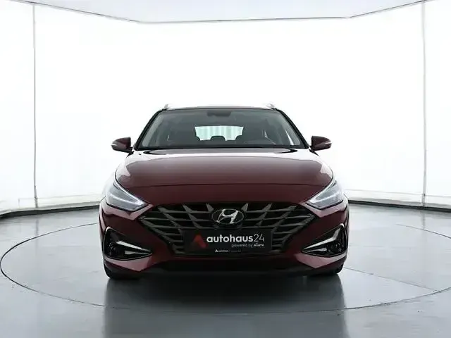 Gebraucht Hyundai i30 Prime 160 PS (117 kW) 2023 Rot Kombi